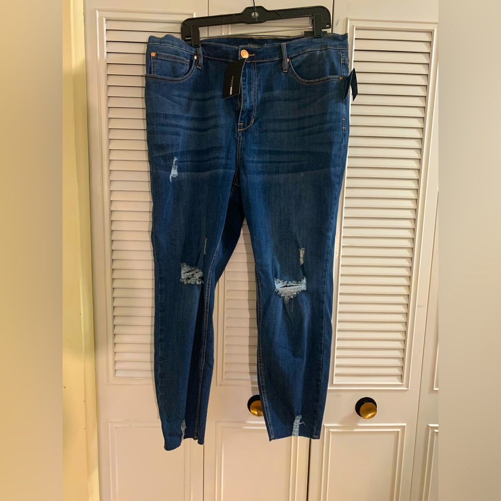 Ankle length jeans